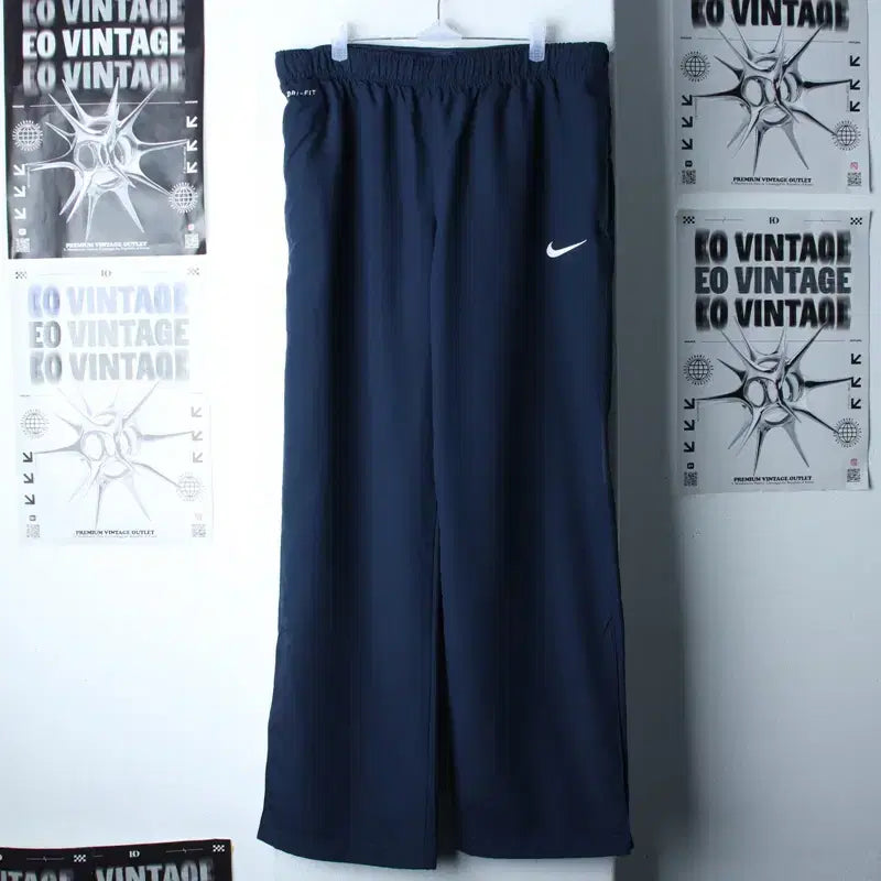 [BUNJANG] Nike Training Pants Navy Wide Leg - 2555 / (L-XL) 나이키 트레이닝복 바지 기능성 네이비 폴리 와이드-2555