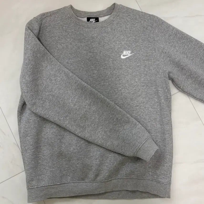 [SOLD OUT] 나이키 맨투맨