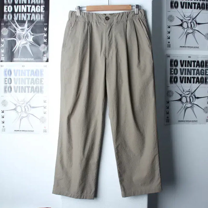[BUNJANG] Outstanding Training Pants Khaki / (M-L) 아웃스탠딩 트레이닝복 바지 카키 밴딩 여름용 시원-2558