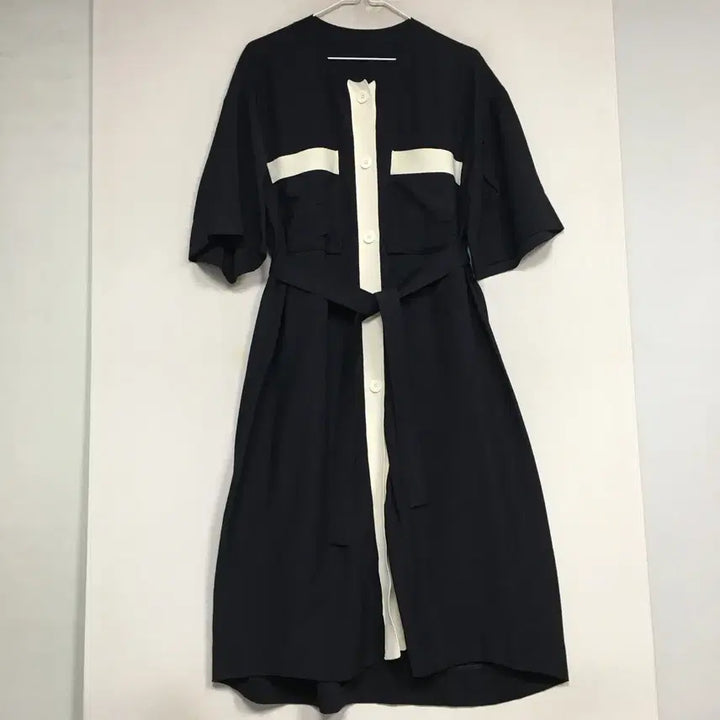 [SOLD OUT] SYSTEM 시스템 벨티드 배색 원피스