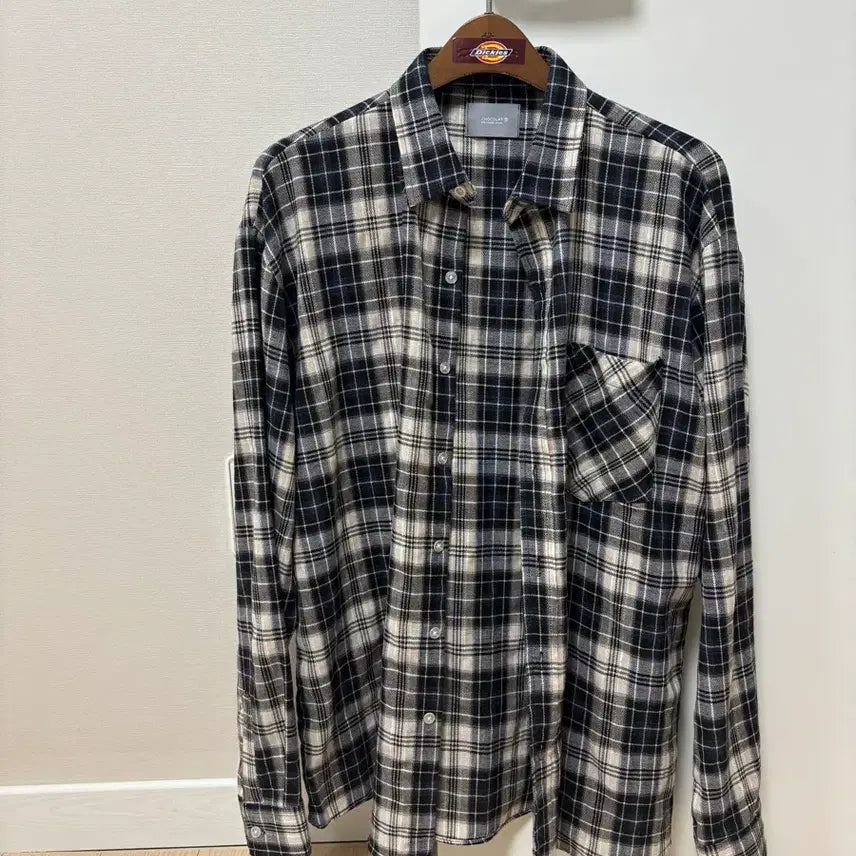 [BUNJANG] Black and White Checkered Shirt / 체크 남방