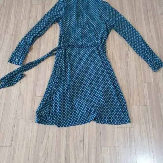 [BUNJANG] Tommy Hilfiger Dot Print Wrap Long Dress / 타미힐피거 랩 스타일 도트 롱 원피스