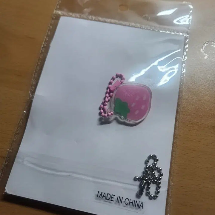 [BUNJANG] Strawberry Photocard Zipper Case / 딸기 포토카드 지퍼 케이스