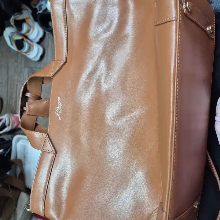 [BUNJANG] J. Rosée Camel Brown Leather Tote Bag / 캐멀 브라운 가죽 토트백