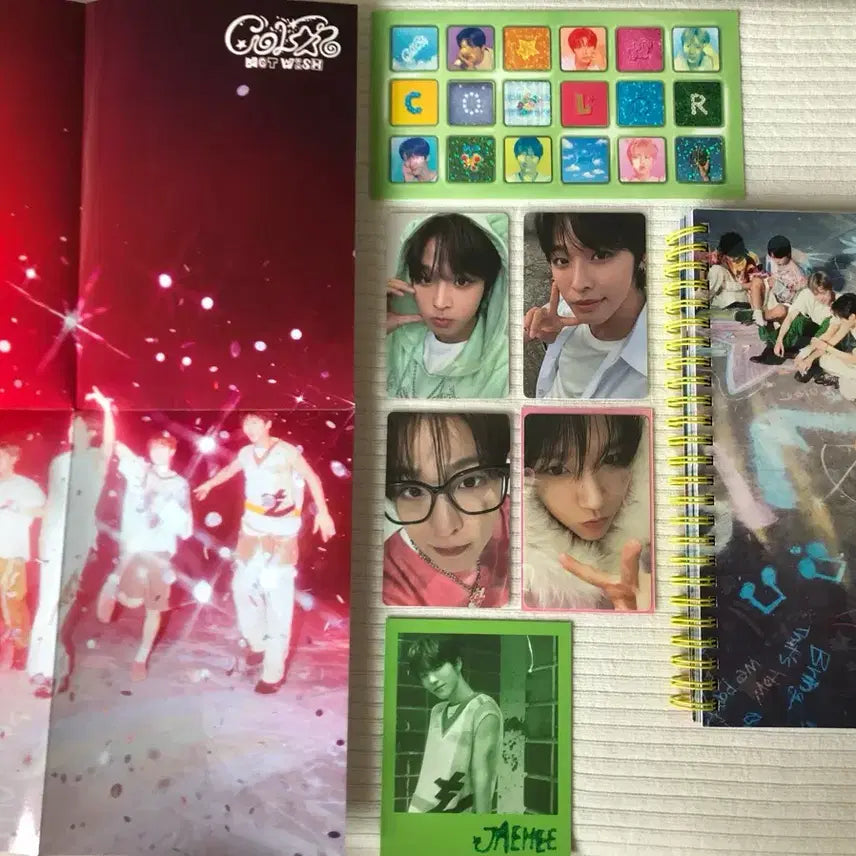 [BUNJANG] Riku Photobook Bundle Set / 컬러 포토북 리쿠 아잉
