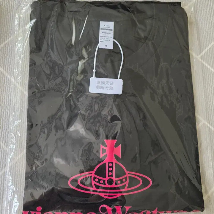 [SOLD OUT] 반팔 블랙면티