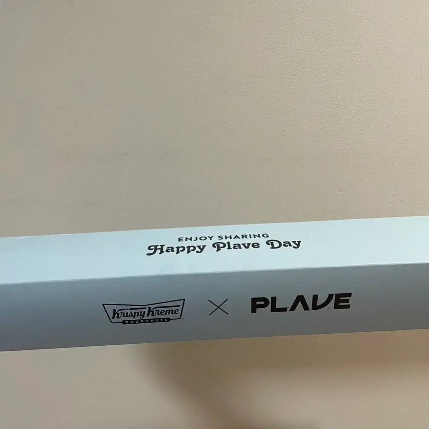 [BUNJANG] PLAVE x Krispy Kreme Poster / 플레이브 X 크리스피도넛 포스터
