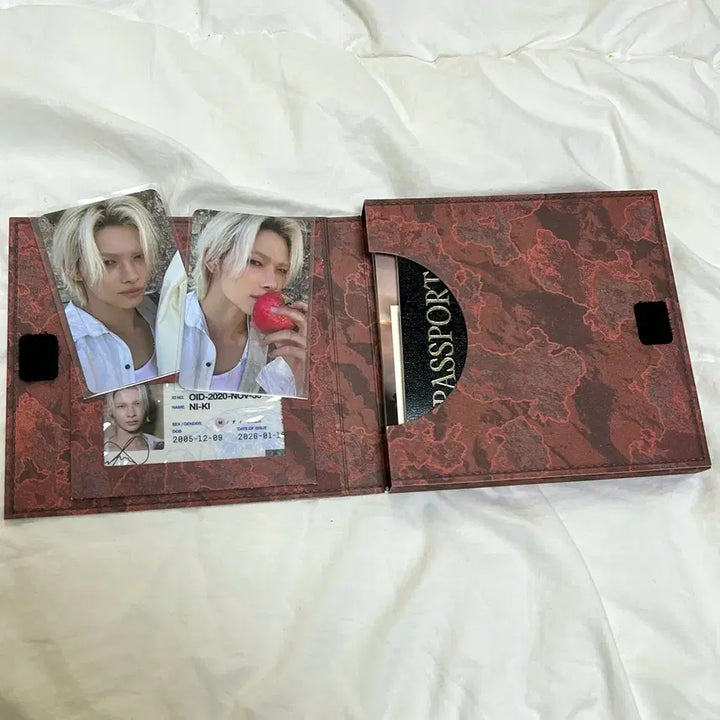 [SOLD OUT] 엔하이픈 니키 개봉앨범 베니쉬 엔진반 풀구성 포토카드