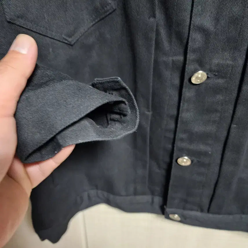 [BUNJANG] RENDEZ VOUS Vintage Black Denim Jacket / RENDEZ VOUS 빈티지 블랙 데님 자켓 100
