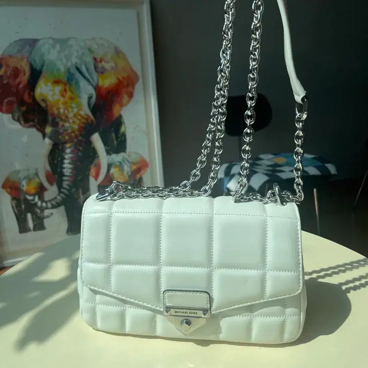 [BUNJANG] Michael Kors MK Quilted Shoulder Bag / 마이클코어스 MK 이보영 가방