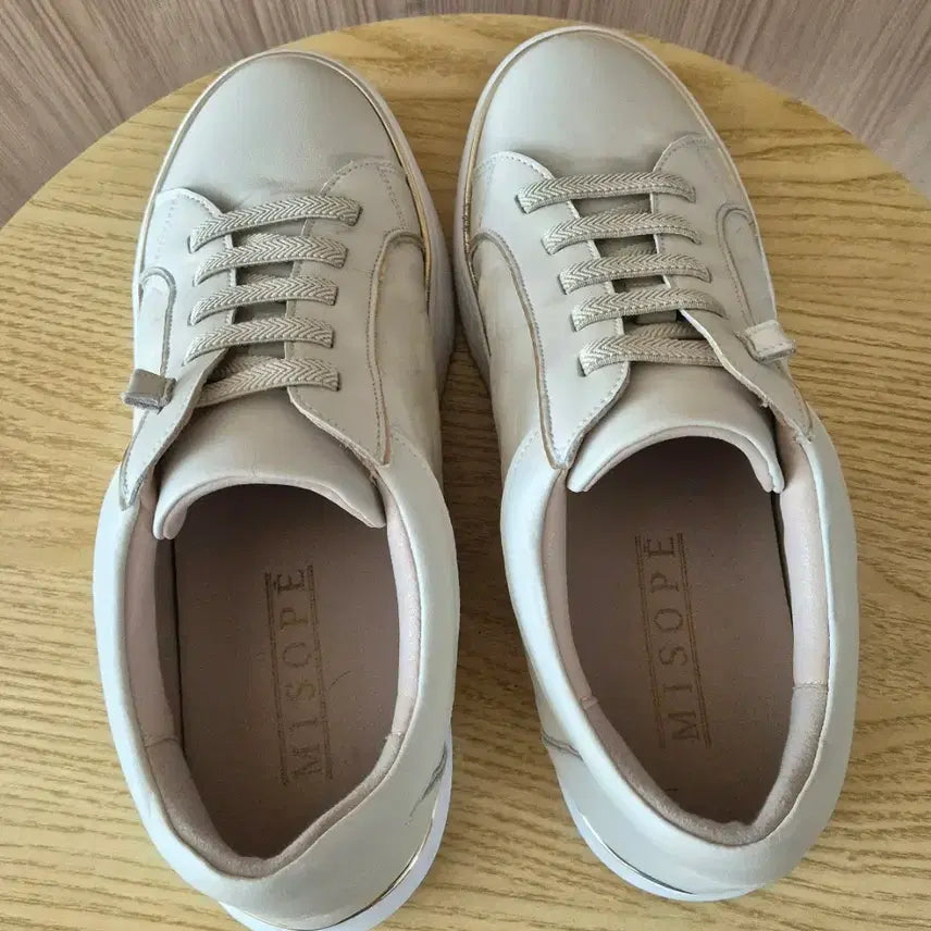 [SOLD OUT] 미소페 베이지 스니커즈 250