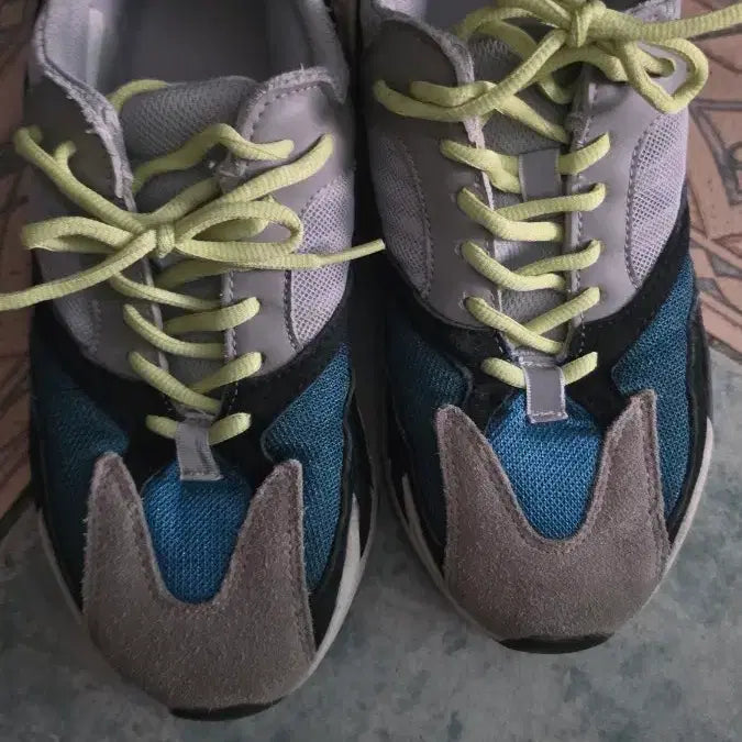 [BUNJANG] Adidas Yeezy Boost 700 Waverunner / 아디다스 이지 부스트 700 웨이브러너