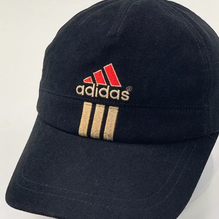 [BUNJANG] Adidas Embroidered Logo Vintage Ball Cap / [OS/정품] 10s 아디다스 자수로고 빈티지 볼캡