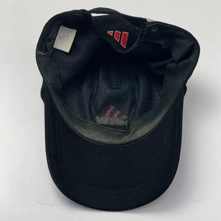 [BUNJANG] Adidas Embroidered Logo Vintage Ball Cap / [OS/정품] 10s 아디다스 자수로고 빈티지 볼캡