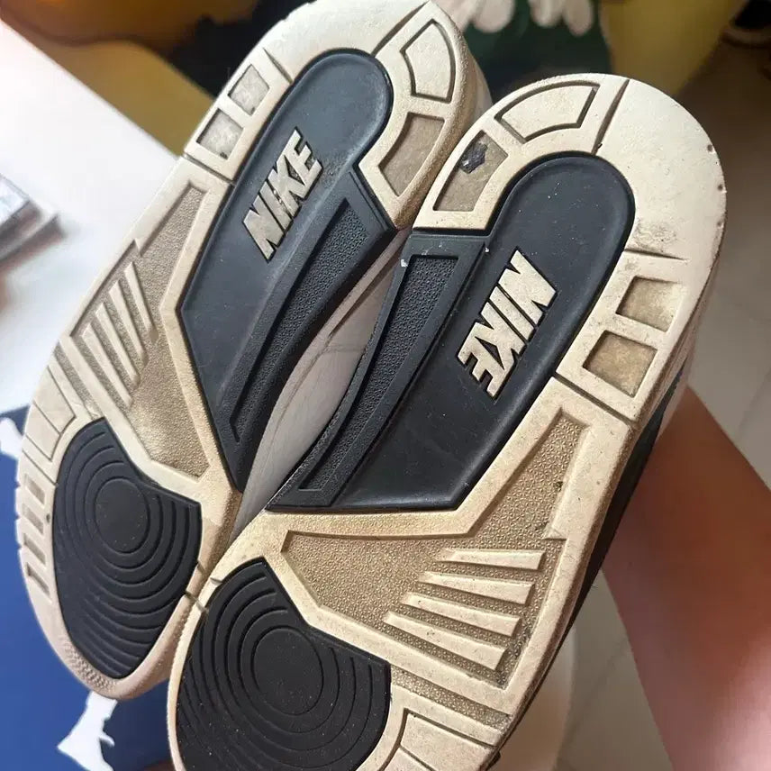 [SOLD OUT] 나이키 조던3 프라그먼트 295사이즈