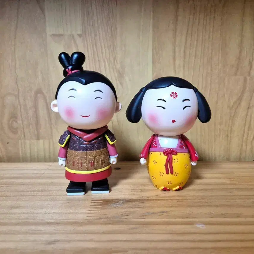 [BUNJANG] Chinese General &amp; Rouge PVC Figure / 중국 장군 &amp; 연지곤지 PVC 피규어