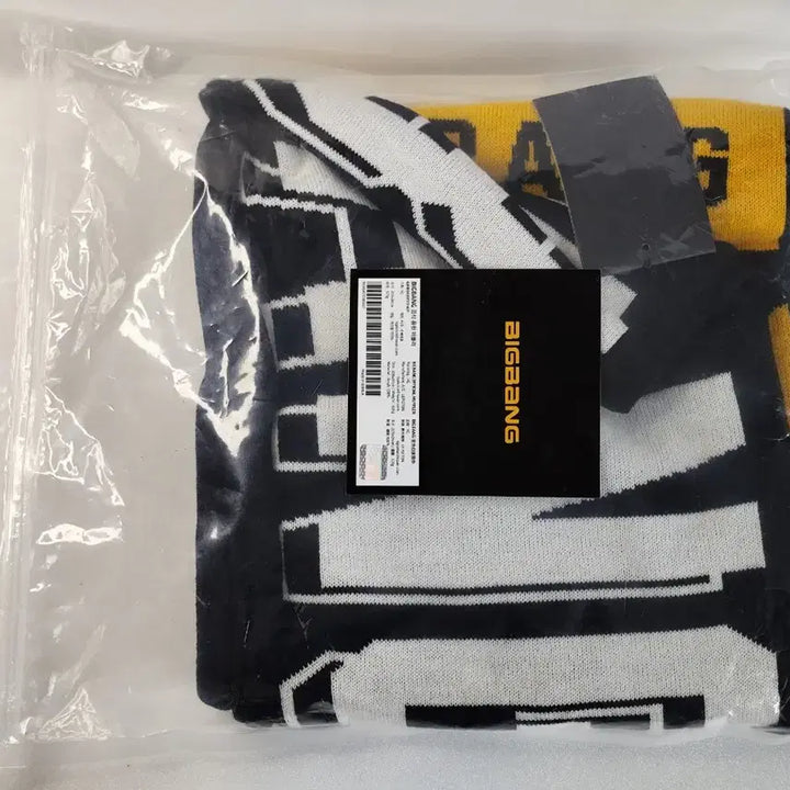 [SOLD OUT] [미개봉] 빅뱅 BIGBANG 2014 공식 응원 머플러