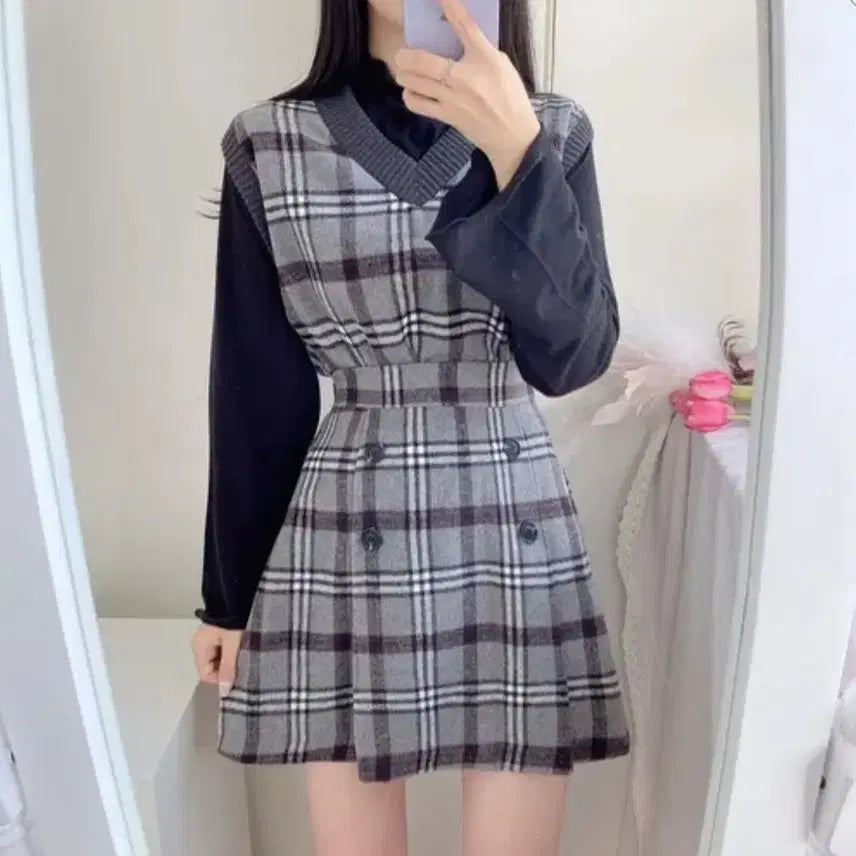 [BUNJANG] Loenmore Two-Piece Set / 에이블리 로앤모어 투피스 세트