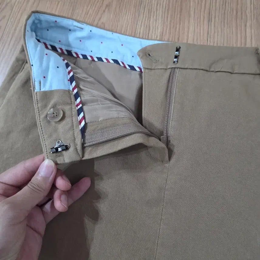 [BUNJANG] HAZZYS Beige H-Line Skirt / 헤지스(HAZZYS) 베이지 H라인 치마