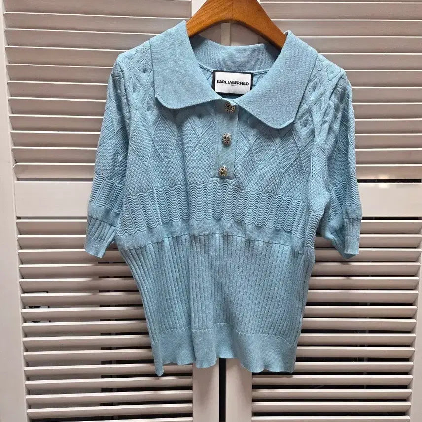 [SOLD OUT] 칼라거펠트  니트