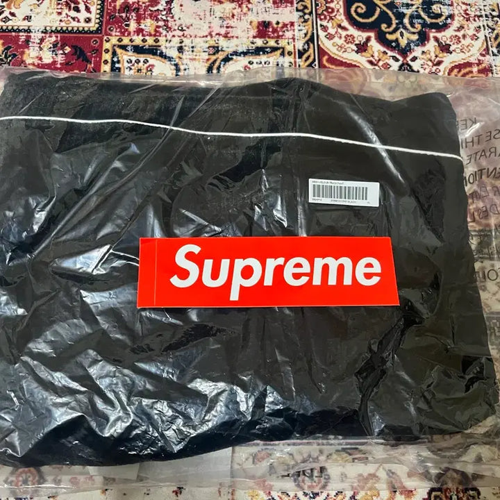 [SOLD OUT] [XL] 슈프림 벨루어 메쉬 트랙 팬츠 블랙 - 26SS