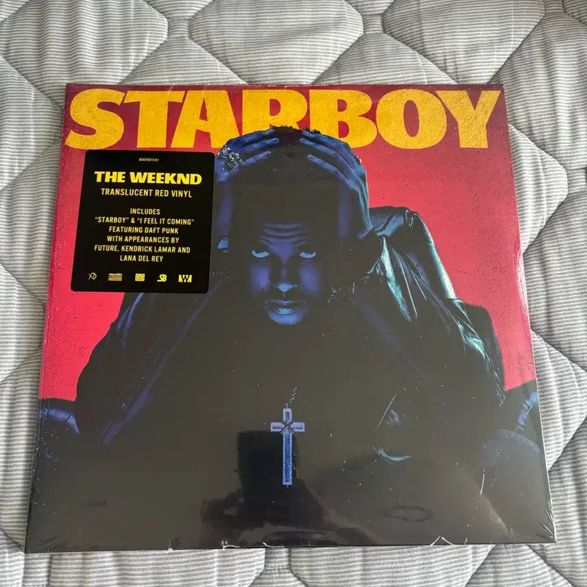[SOLD OUT] 미개봉) 위켄드 Starboy LP 팝니다! (Red vinyl)