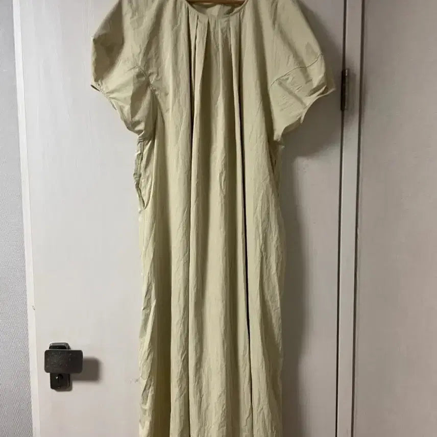 [BUNJANG] Volume Sleeve Midi Dress / ( 키큰분)55-88사이즈 볼륨소매 바스락 롱원피스
