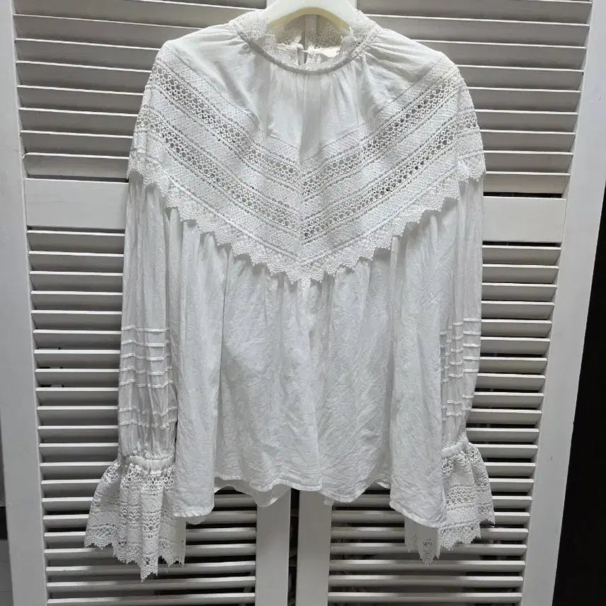 [SOLD OUT] JS.NEW YORK  블라우스 (작은오염)
