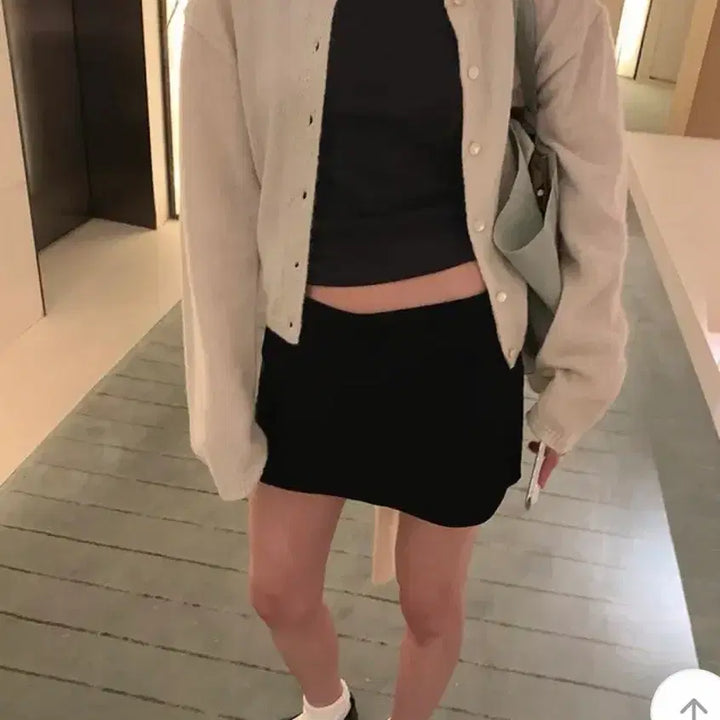 [BUNJANG] MaybeMaybe Aneby Cardigan / 메이비메이비 제작 가디건 Aneby Cardigan
