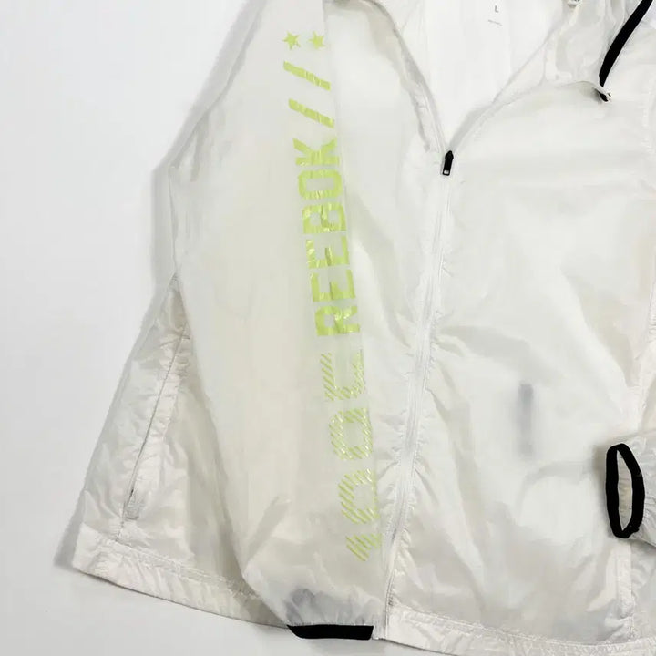 [BUNJANG] Reebok Classic Training White Windbreaker Jacket (Women&