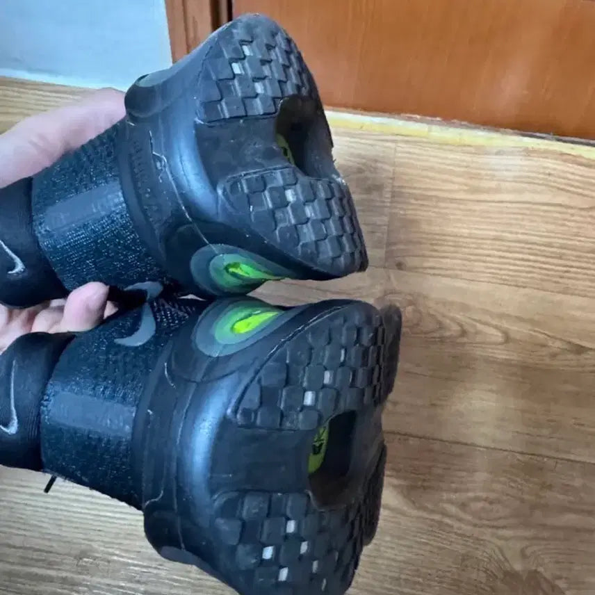 [BUNJANG] Nike Vomero Premium Running Shoes / 나이키 보메로 프리미엄 255 런닝화