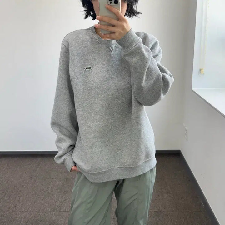 [SOLD OUT] Lacoste 라코스테 스몰로고 그레이 맨투맨