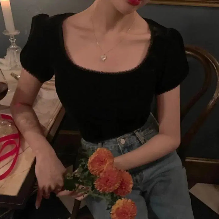 [SOLD OUT] 스키니피그 벨벳 레이스 반팔 티셔츠