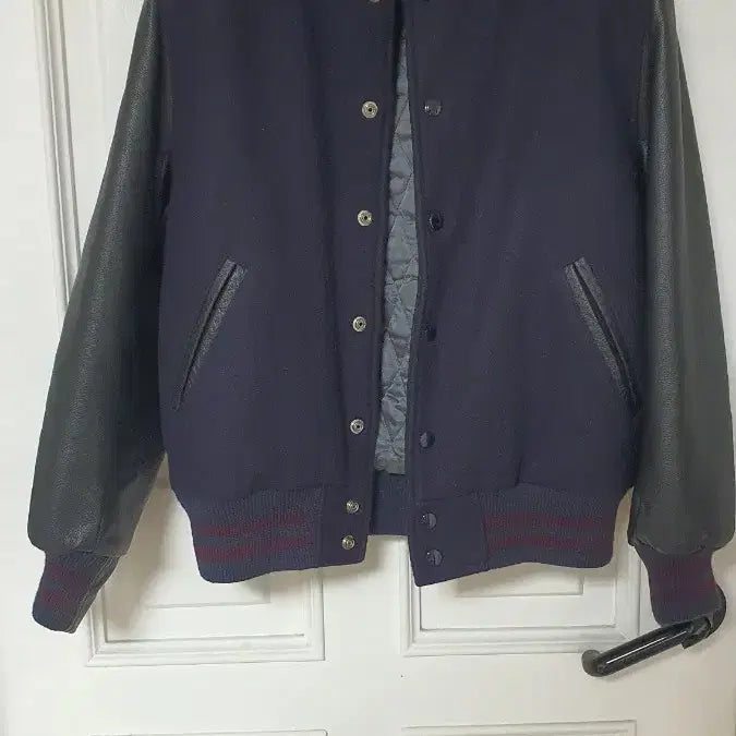 [BUNJANG] Golden Bear Leather Color Block Varsity Jacket / 골든베어 가죽 배색 바시티자켓 M