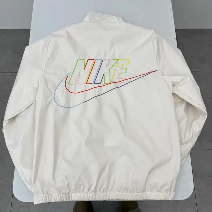 [SOLD OUT] 나이키 바람막이