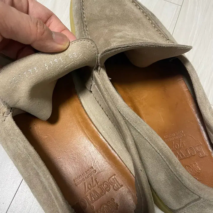 [BUNJANG] Berwick 5191 Suede Loafers / 버윅 5191 스웨이드 로퍼 42사이즈