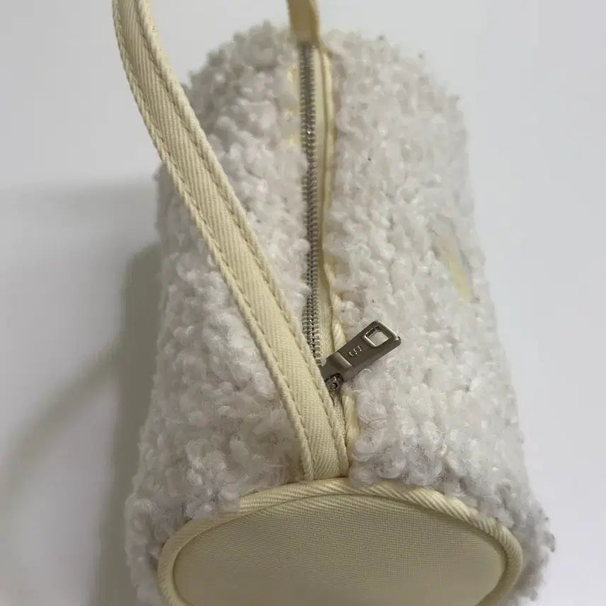 [BUNJANG] 미닛뮤트 clo circie - butter cream(LIMITED) / 미닛뮤트 clo circie - butter cream(LIMITED)