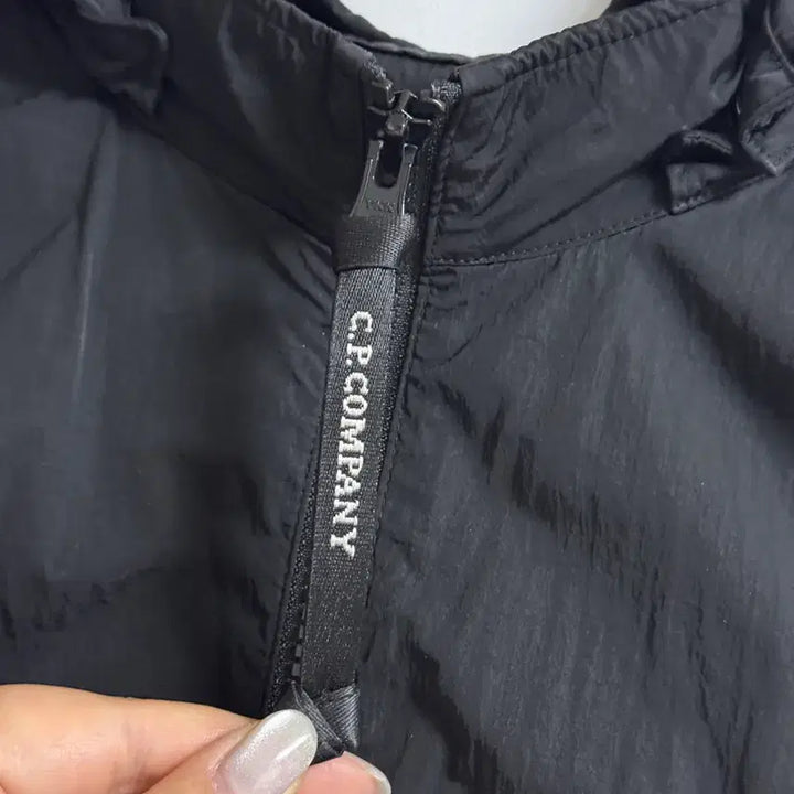 [BUNJANG] CP Company Pocket Goggle Hooded Jacket / CP컴퍼니 포켓 고글 후드 자켓