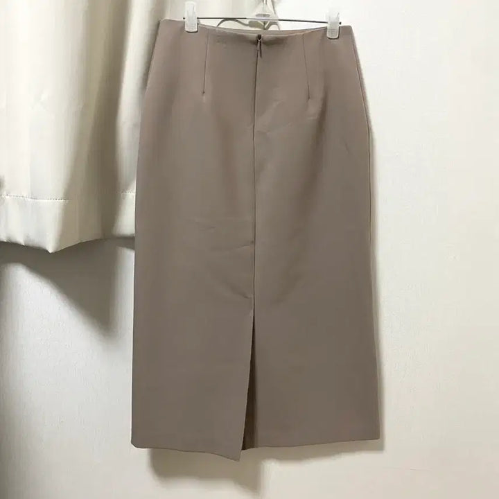 [SOLD OUT] 모카브라운 스커트