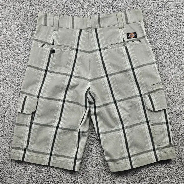 [BUNJANG] Dickies Checkered Cargo Shorts (32") / 디키즈 체크 카고 쇼츠 반바지 ( 32" ) / 11916