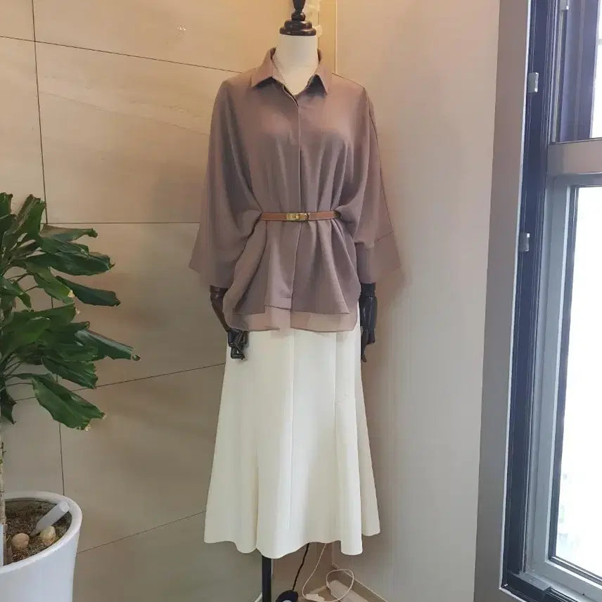 [BUNJANG] Silk Touch Batwing Blouse / 고급 끝판왕 실크터치 가오리핏 블라우스 새상품 55 77