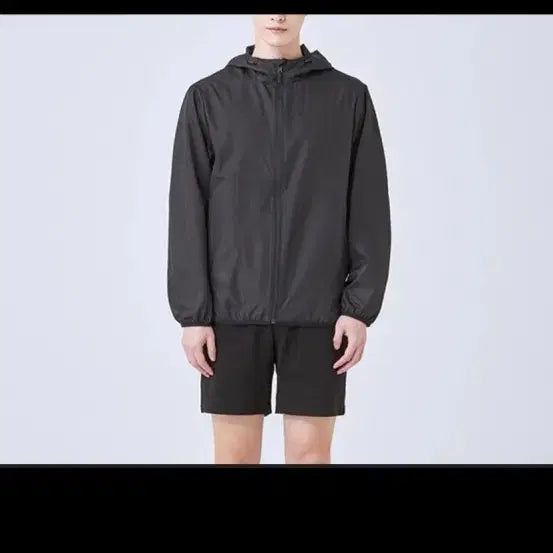 [SOLD OUT] 남성용 XL )  SPAO 시원한 홀겹 바람막이