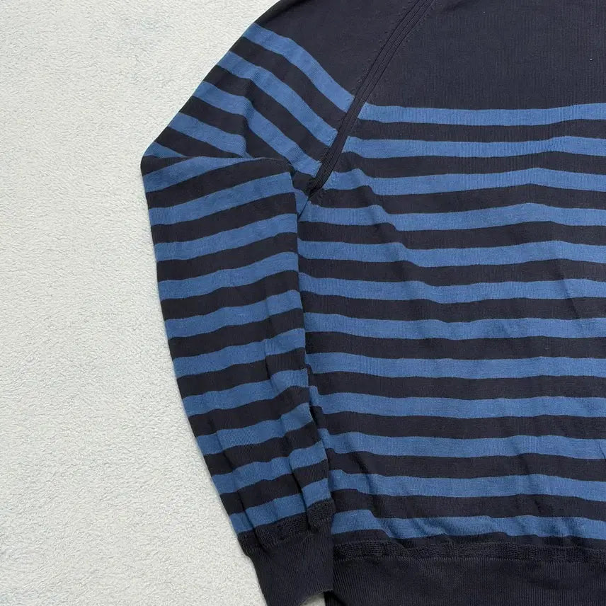 [SOLD OUT] 라코스테 95사이즈 가디건