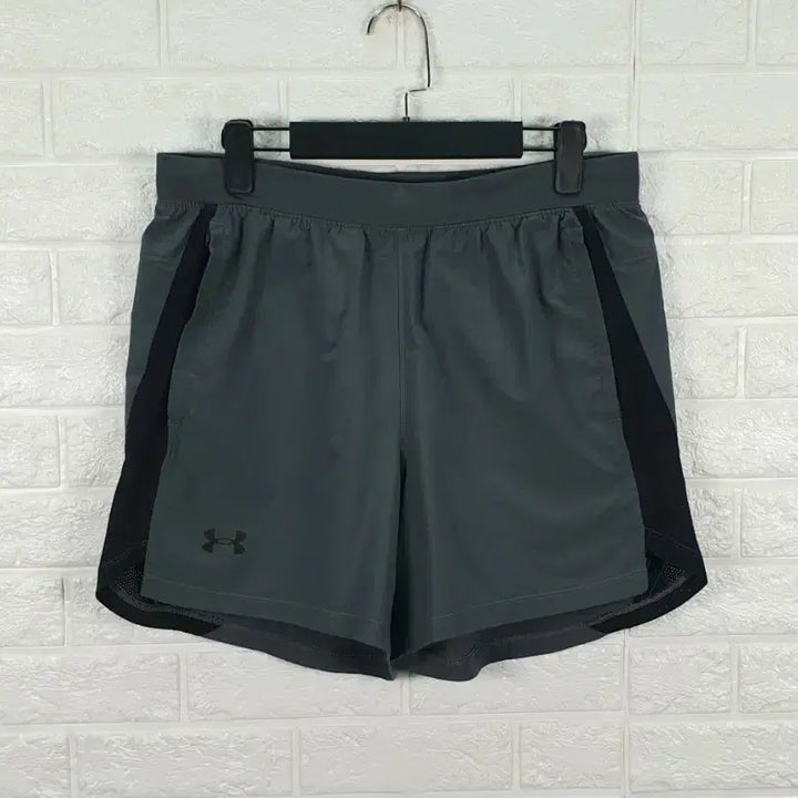 [SOLD OUT] [33]언더아머 쇼즈 반바지