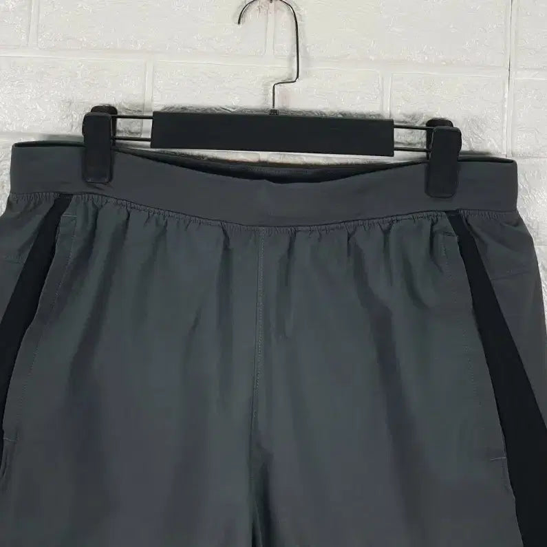 [SOLD OUT] [33]언더아머 쇼즈 반바지