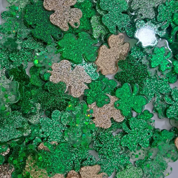 [BUNJANG] Acrylic Four-Leaf Clover Keyring Materials Bundle Set / D5 재고정리 아크릴 네잎클로버  부자재 키링재료 300g 일괄