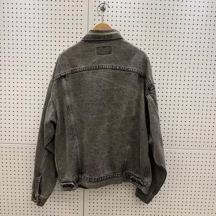 [SOLD OUT] 리바이스 빈티지 흑청 데님 자켓 U1624