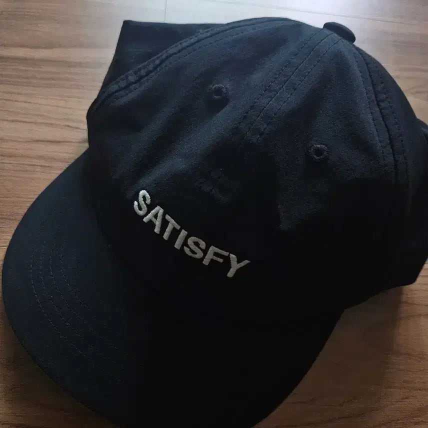 [SOLD OUT] 새티스파이 볼캡 블랙