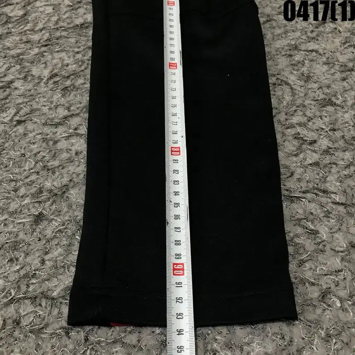 [BUNJANG] Kappa Black and Red Training Pants (L) / 카파 블랙/레드 트레이닝 바지 L