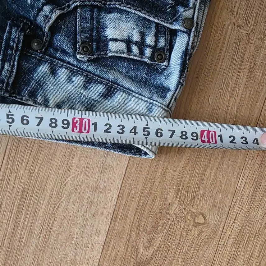 [BUNJANG] SHABE JEANS Denim Hot Pants / SHABE JEANS 청반바지 데님 핫팬츠